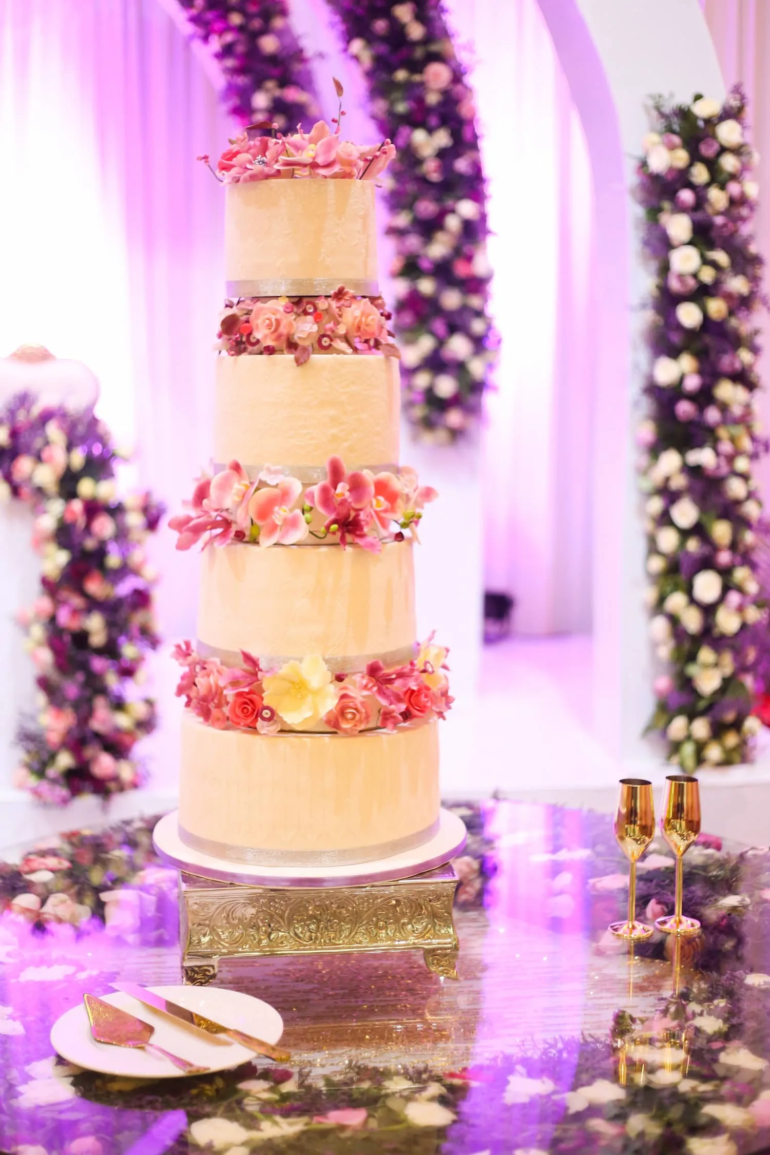 Safari Park Hotel & Casino, Safari Park Hotel, Safari Park Casino, Nairobi Hotels, Nairobi Conferences, Safari Casino, Cafe Kigwa, Thika Road Hotel, Largest Conference Hall,