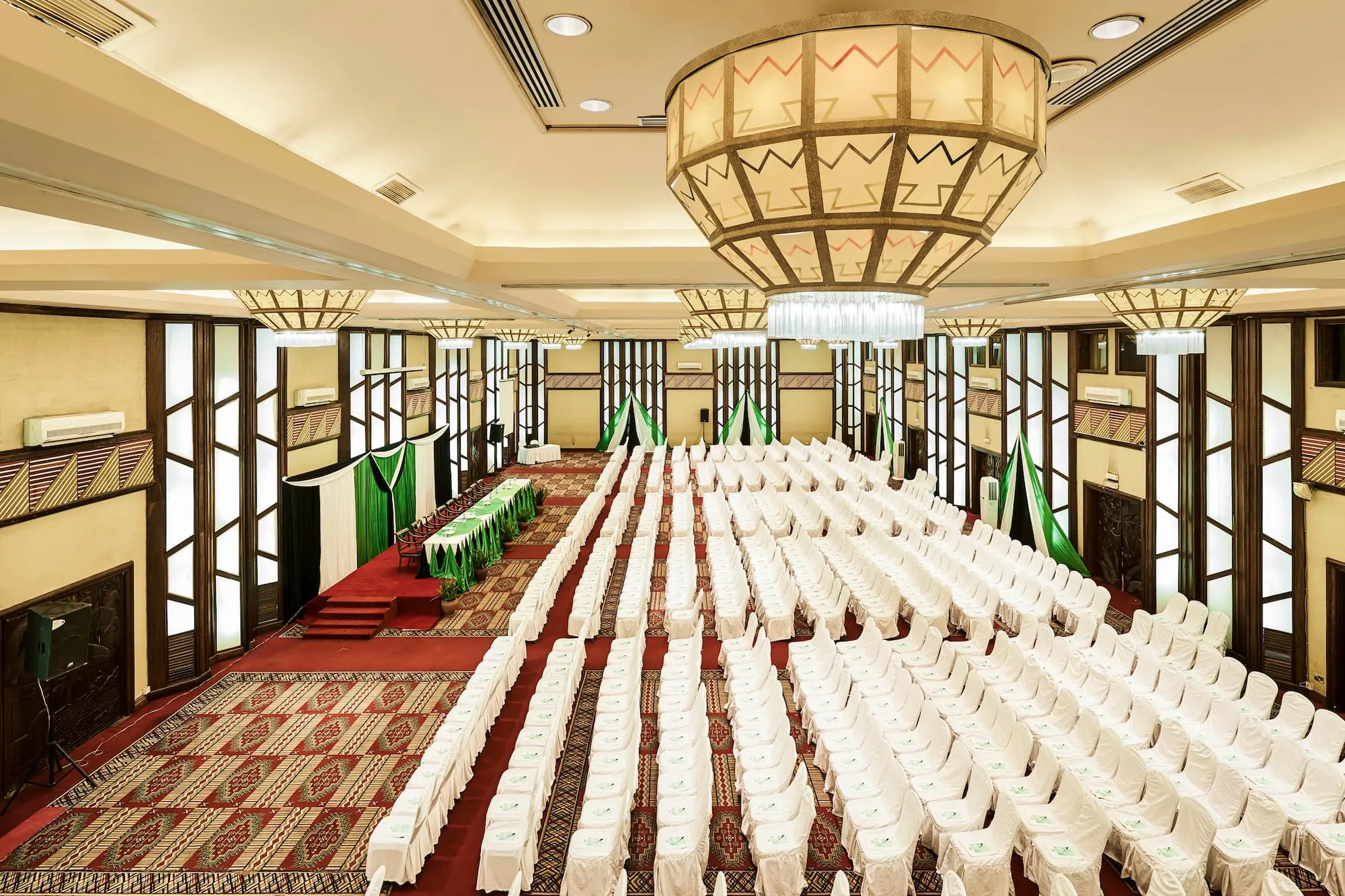 Safari Park Hotel & Casino, Safari Park Hotel, Safari Park Casino, Nairobi Hotels, Nairobi Conferences, Safari Casino, Cafe Kigwa, Thika Road Hotel, Largest Conference Hall,