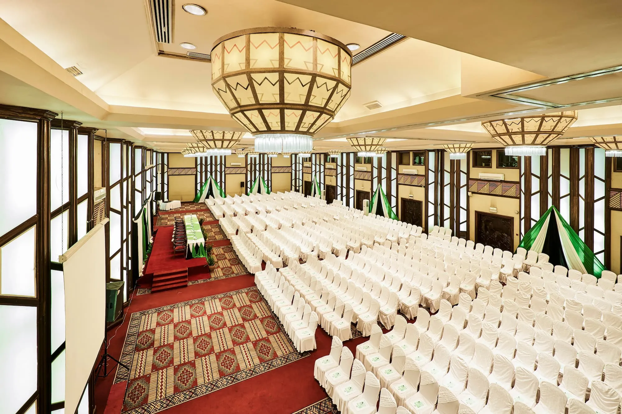 Safari Park Hotel & Casino, Safari Park Hotel, Safari Park Casino, Nairobi Hotels, Nairobi Conferences, Safari Casino, Cafe Kigwa, Thika Road Hotel, Largest Conference Hall,