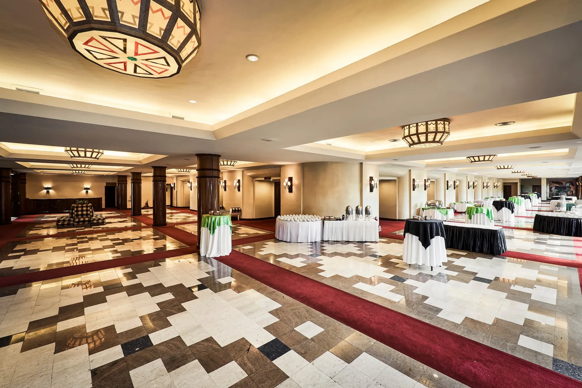 Safari Park Hotel & Casino, Safari Park Hotel, Safari Park Casino, Nairobi Hotels, Nairobi Conferences, Safari Casino, Cafe Kigwa, Thika Road Hotel, Largest Conference Hall,
